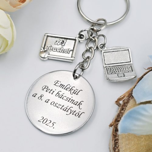 Ballagási kulcstartó informatikatanároknak, ajándék informatika tanárnak 