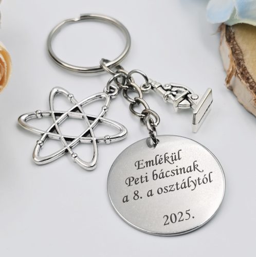 Ballagási kulcstartó kémiatanároknak, ajándék kémia tanárnak 