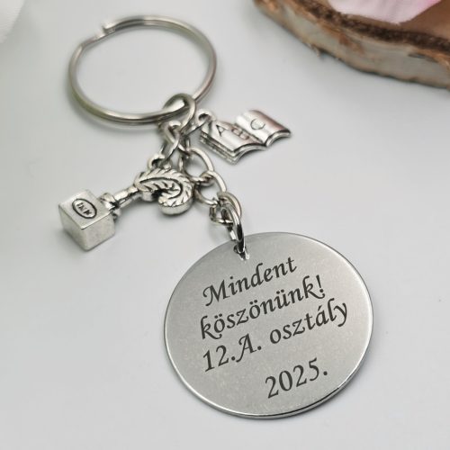 Ballagási kulcstartó magyartanároknak, ajándék magyar tanárnak 