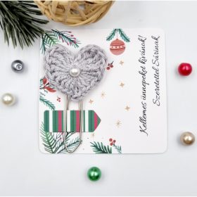   Horgolt szivecskés könyvjelző óriás gémkapoccsal, karácsonyi ajándékkártyán - 07