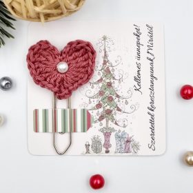   Horgolt szivecskés könyvjelző óriás gémkapoccsal, karácsonyi ajándékkártyán - 10