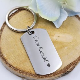   Gravírozott alap kulcstartó saját felirattal - téglalap medállal