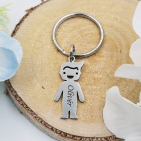   "Gyermekeink" - Kulcstartó személyre szabható névvel (1 kisfiú medállal) 