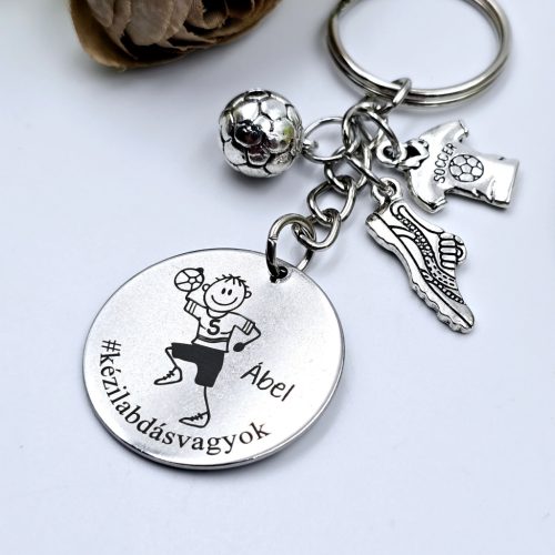 Ajándék kézilabdásnak - kulcstartó grafikával, kézilabdás ajándék 