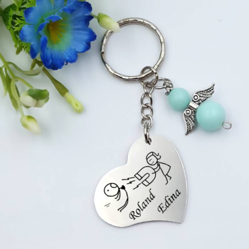Szív kulcstartó szerelmeseknek, egyedi nevekkel, ajándék Valentin-napra  