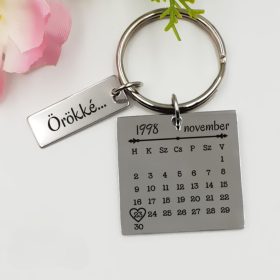 "A mi napunk" naptárkulcstartó szabadon választott dátummal