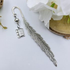 Ballagási könyvjelző magyartanároknak, ajándék magyar tanárnak 