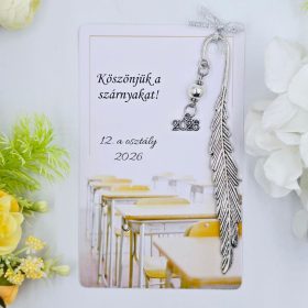 Könyvjelző évszám charmmal, ajándékkártyán