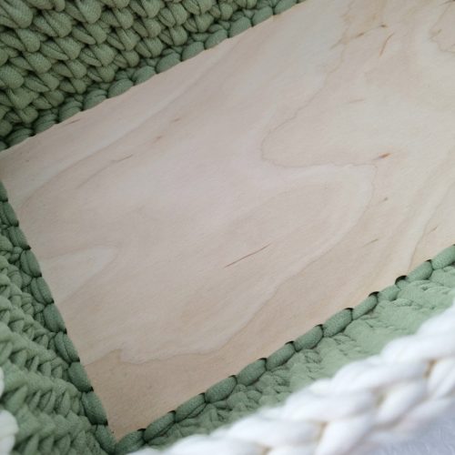 Horgolt tárolókosár egyedi felirattal (025)