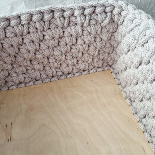 Horgolt nagy tárolókosár egyedi felirattal (037)