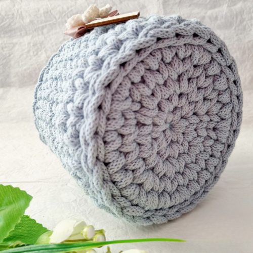 Horgolt tárolókosár egyedi felirattal (044)