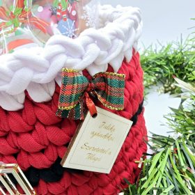   Horgolt mikulás tárolókosár, szaloncukortartó egyedi felirattal (087)