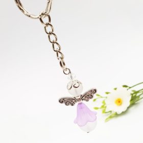   Angyalka kulcstartó - lila akril és fehér matt hegyikristály gyöngyből