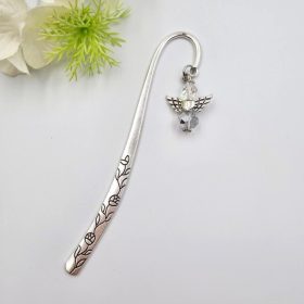 Csillogó üveggyöngyös angyalkás könyvjelző