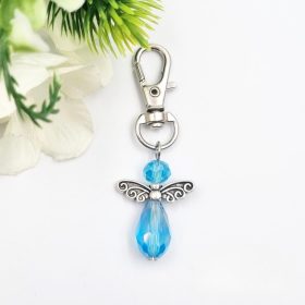 Világoskék üveggyöngy angyalkás karabineres kulcstartó