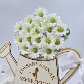   Szülőköszöntő ajándék - selyemvirágokkal díszített egyedi feliratos öntözőkanna 14.