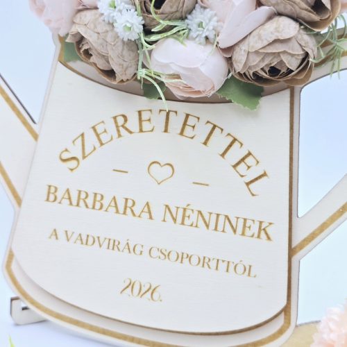 Ajándék óvó néninek, tanító néninek - selyemvirágokkal díszített egyedi feliratos öntözőkanna 12.