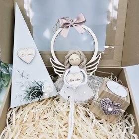 Kézműves karácsonyi ajándékdoboz