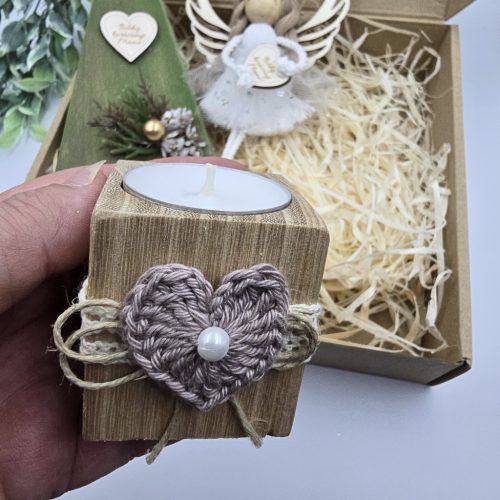 Kézműves karácsonyi ajándékdoboz