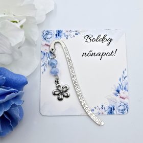   Mini könyvjelző kék csiszolt gyöngyökkel és virág medállal nőnapi ajándékkártyával
